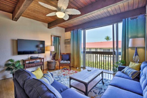 Kona Condo with View, Walk to Beach and Restaurants!